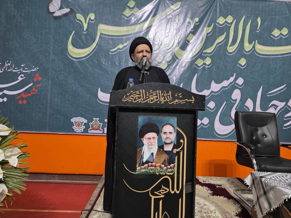 سلیمانی: حلقه مفقوده جهاد تبیین معرفی شخصیت رهبری به نسل جوان است سلیمانی: حلقه مفقوده جهاد تبیین معرفی شخصیت رهبری به نسل جوان است