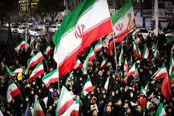 دهمین شب تجمع خودجوش مردمی در مشهد