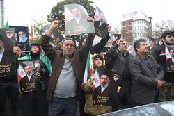 زندگی چمدانی تا آسمان؛ آغاز روایت یک مجاهد گمنام