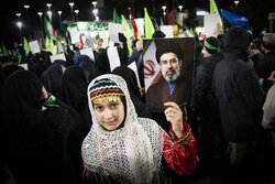 بیعت بیش از ۲۵ هزار نوجوان تهرانی با رهبر انقلاب اسلامی