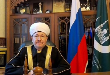 مفتي روسيا الأعظم يبارك بانتخاب قائد الثورة الجديد