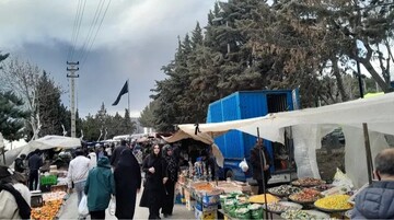 İran'da günlük hayat devam ediyor