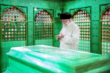 فضاسازی برای مراسم تشییع پیکر مطهر رهبر را بین‌المللی در نظر گرفتیم