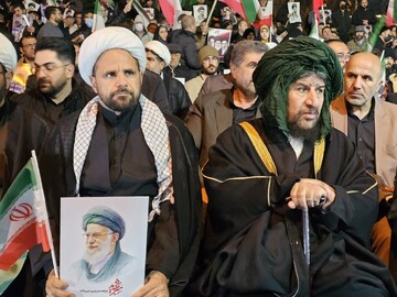 ماموستا حسینی: مردم کردستان به رسم پدرانشان حافظ آب و خاک کشور هستند