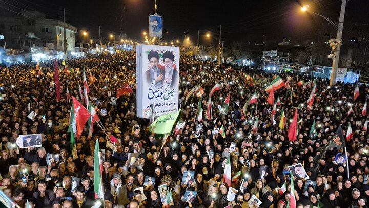 یاسوج میں عوامی اجتماع، نئے رہبر کے ساتھ وفاداری کا اظہار