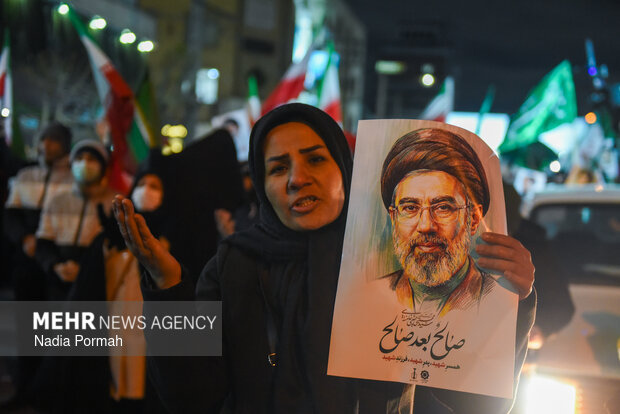 پاسداشت رهبر شهید و بیعت با رهبر جدید در کرج