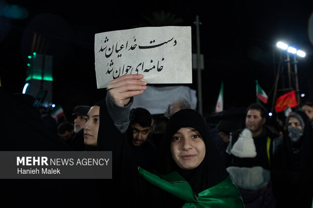 اجتماع بیعت مردم گرگان با رهبر سوم انقلاب اسلامی