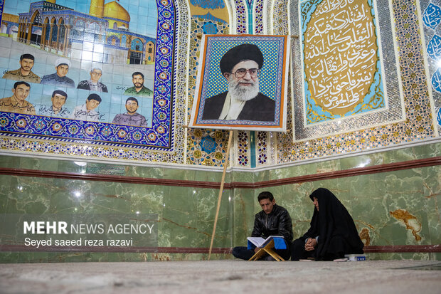 مراسم جزخوانی قرآن کریم به یاد رهبر شهید انقلاب