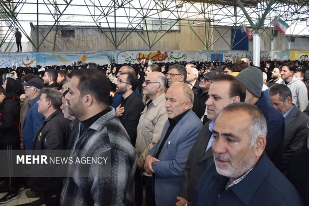 تشییع پیکر شهدای حملات دشمن صهیونی- آمریکایی در لرستان