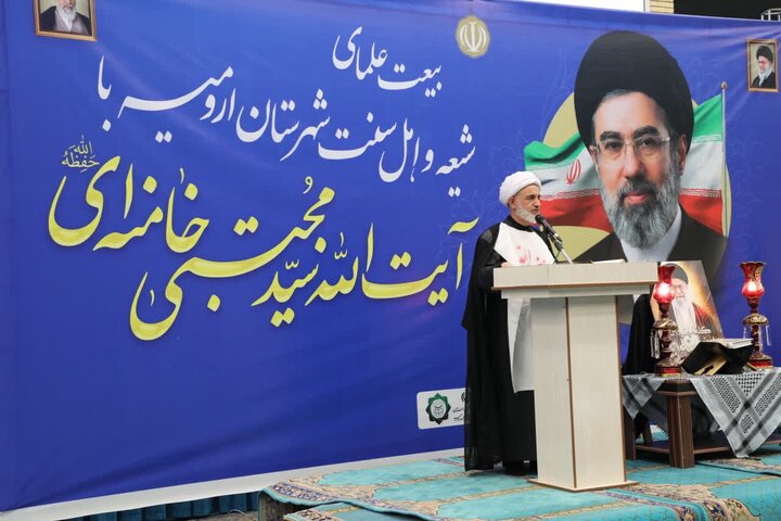 بیعت علمای آذربایجان غربی با رهبر معظم انقلاب؛جهبه مقاومت تداوم دارد