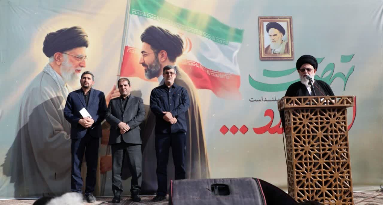 آیتالله مدرسی: امامت، حافظ و پایه بقای اسلام است آیتالله مدرسی: امامت، حافظ و پایه بقای اسلام است