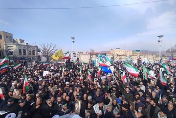 Tebriz'de Şehit Ayetullah Hamaney için yas töreni