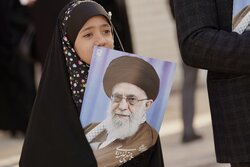 این عشق چهل و هشت ساله