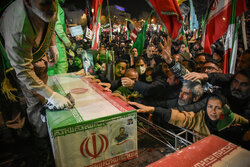 استشهاد 216 امرأة و198 طفلاً في الهجمات الأمريكية-الإسرائيلية