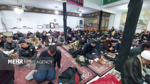احیای شب ۲۱ رمضان در مسجد فاطمیه(س) بیجار با حضور جوانان