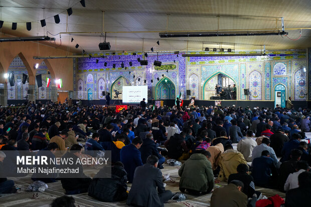 احیای شب بیست و یکم ماه مبارک رمضان در یاسوج