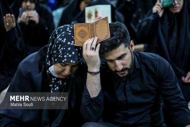 احیای شب بیست و یکم ماه مبارک رمضان در اراک