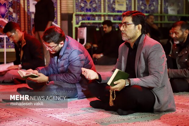 مناجات با خداوند در شب بیست‌وسوم ماه مبارک رمضان در مساجد هریس