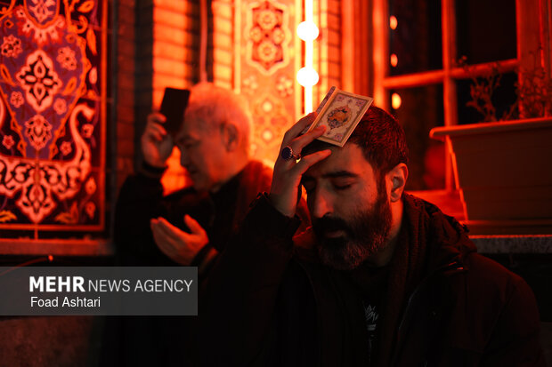 احیای شب بیست و یکم ماه مبارک رمضان در امام‌زاده صالح (ع) تهران