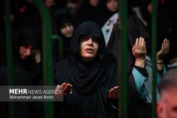 احیای شب بیست و یکم ماه مبارک رمضان در قزوین