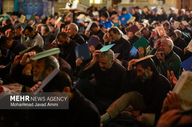 احیای شب بیست و یکم ماه مبارک رمضان در قزوین