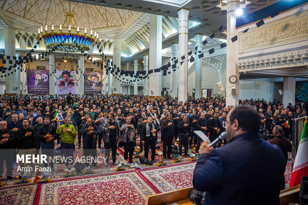 احیای شب بیست و یکم ماه مبارک رمضان در شیراز