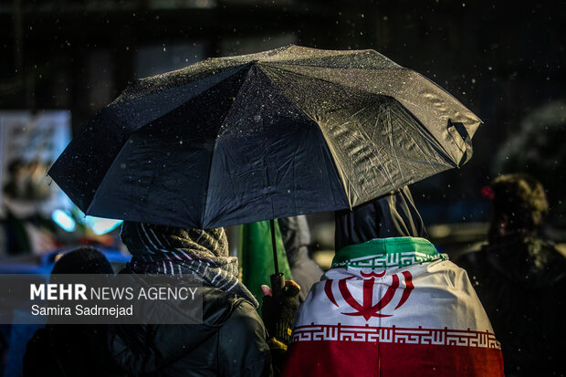 احیای شب بیست و یکم ماه مبارک رمضان در میدان شهید طهرانی مقدم تهران