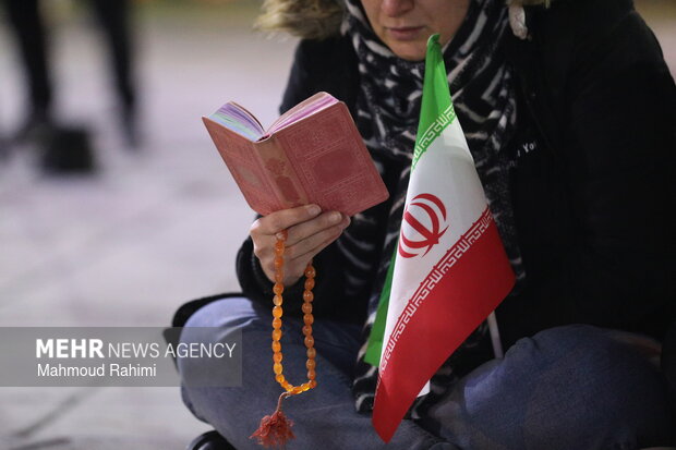 احیای شب بیست و یکم ماه مبارک رمضان در هیئت عاشورائیان شرق تهران