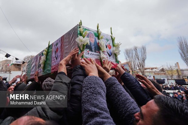 آیین تشییع و تدفین ۳ شهید حمله آمریکایی صهیونی در اردبیل