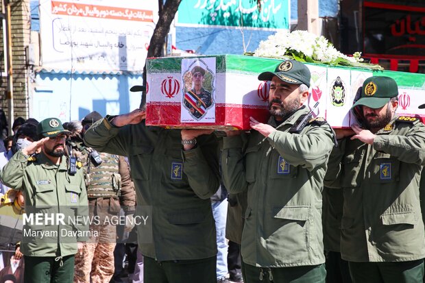 تشییع پیکر مطهر شهید «ابوالفضل آدینه پور قوچانی» در شیروان