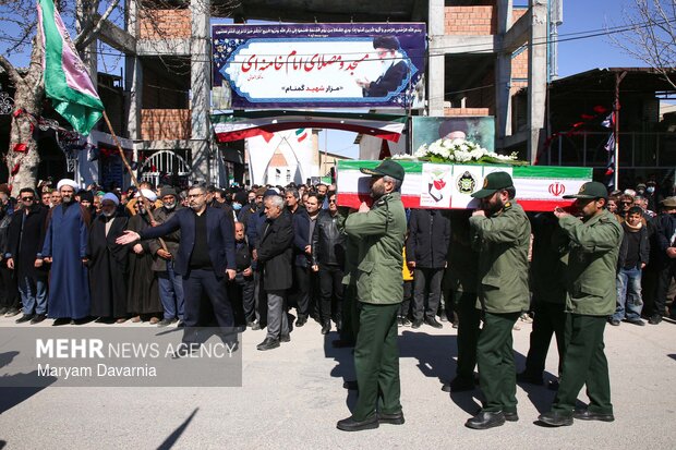 تشییع پیکر مطهر شهید «ابوالفضل آدینه پور قوچانی» در شیروان