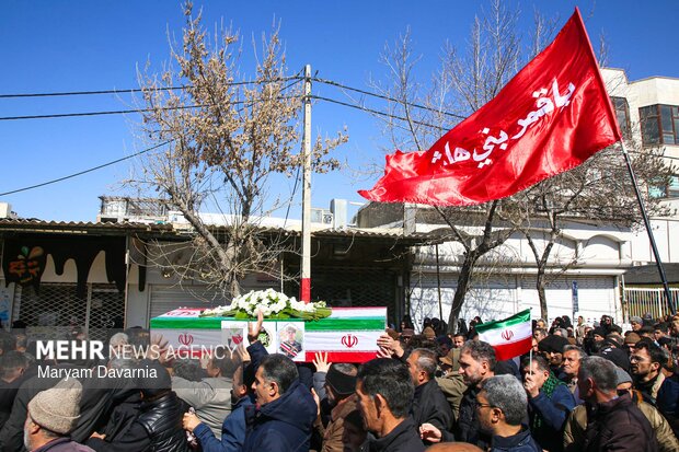 تشییع پیکر مطهر شهید «ابوالفضل آدینه پور قوچانی» در شیروان