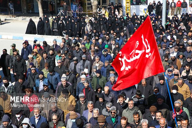 تشییع پیکر مطهر شهید «ابوالفضل آدینه پور قوچانی» در شیروان