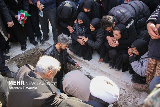 تشییع پیکر مطهر شهید «ابوالفضل آدینه پور قوچانی» در شیروان