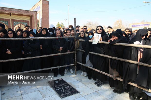 تشییع پیکر مطهر شهید «ابوالفضل آدینه پور قوچانی» در شیروان
