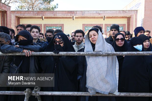 تشییع پیکر مطهر شهید «ابوالفضل آدینه پور قوچانی» در شیروان