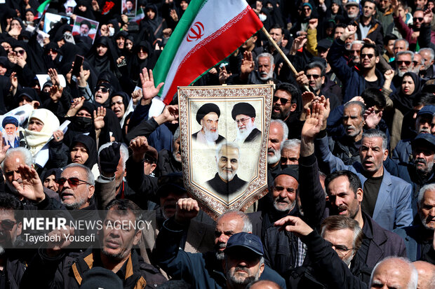 اجتماع عزادارن علوی در همدان
