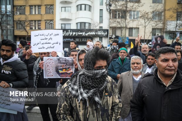 اجتماع بزرگ مهاجرین ملل اسلامی در محکومیت شهادت قائد امت