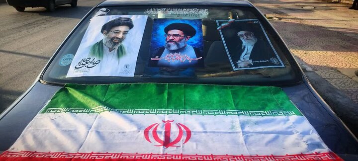 کاروان خودرویی «بعثت امت» در سنندج به حرکت درآمد