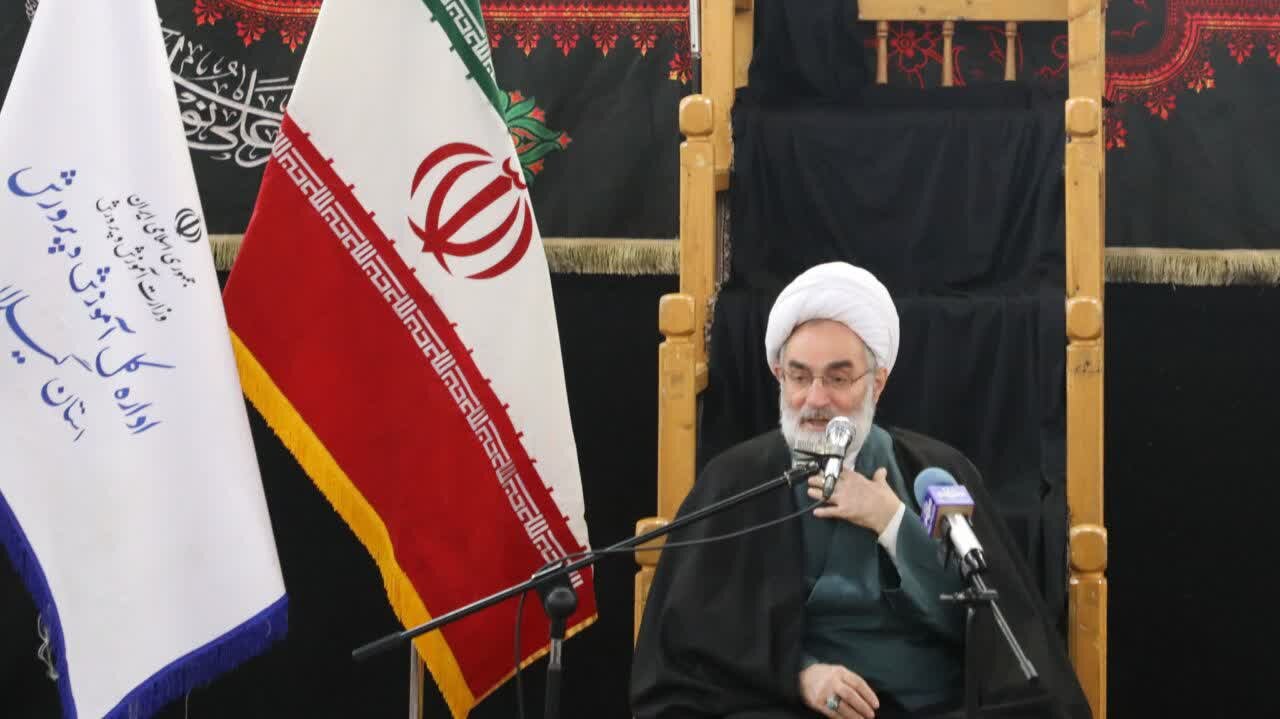 آیت الله فلاحتی: خون رهبر شهید زمینه‌ساز شکست دشمنان خواهد شد