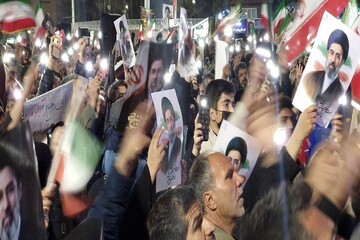 اجتماع باشکوه مردم بیرجند در شب دوازدهم