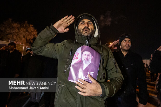 قزوینی‌ها پرشور به خیابان آمدند