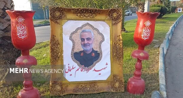 المان‌های تصویری شهدا در بندر کیاشهر مرمت و بازآرایی شدند