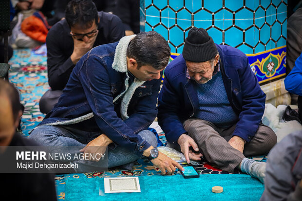 احیای شب بیست و سوم ماه مبارک رمضان در یزد
