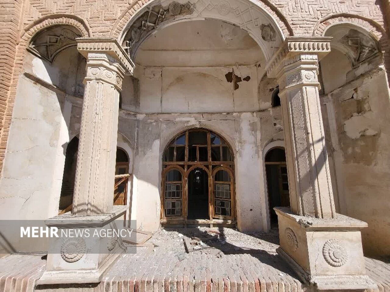 تخریب برخی از بناهای تاریخی سنندج در پی حملات اسرائیلی و آمریکایی