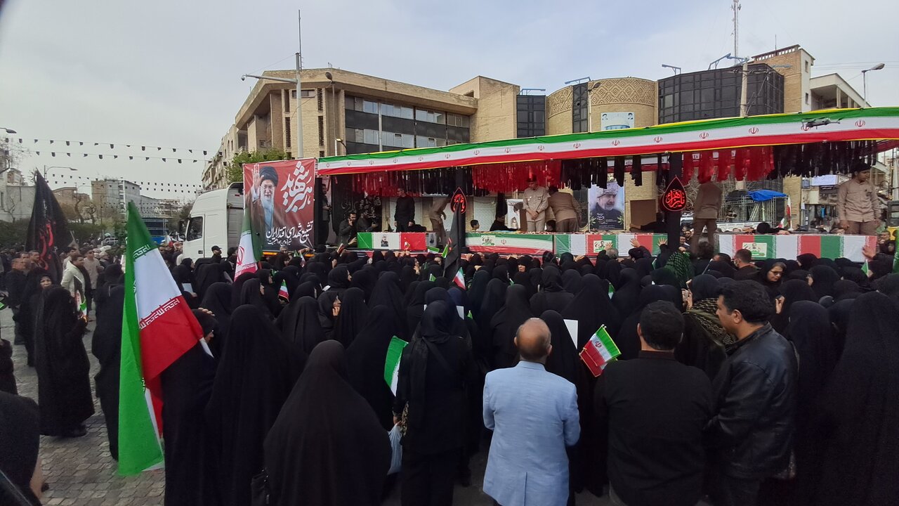 مراسم تشییع شهدای اقتدار وطن در شیراز آغاز شد