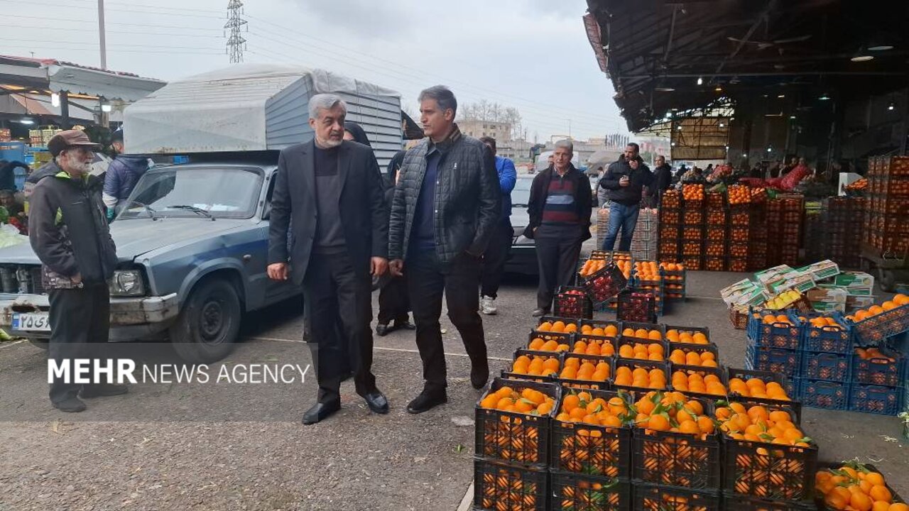 فرماندار رشت: ذخایر کالاهای اساسی برای چند ماه آینده تامین است
