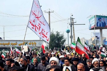 حضور عشایر عرب با بیرق های خود در راهپیمایی روز قدس