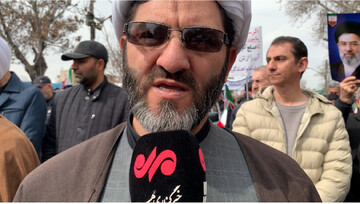 حجت الاسلام فیاضی: ملت ایران ملت امام حسین (ع) است؛بیعت مردم با رهبر