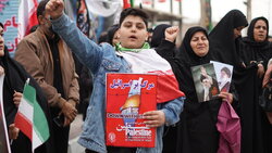 حضور پرشور دهه‌نودی‌های کرمانشاه در روز قدس با شعار استکبارستیزی